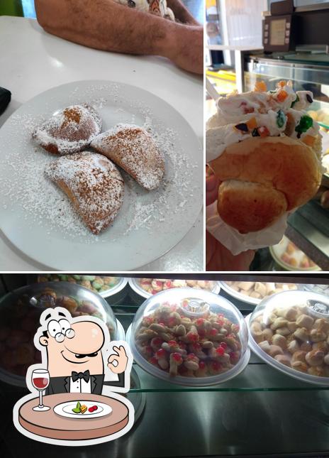 Cibo al Pasticceria Lo Stagnone...laboratorio di pasticceria...tavola calda...gelateria
