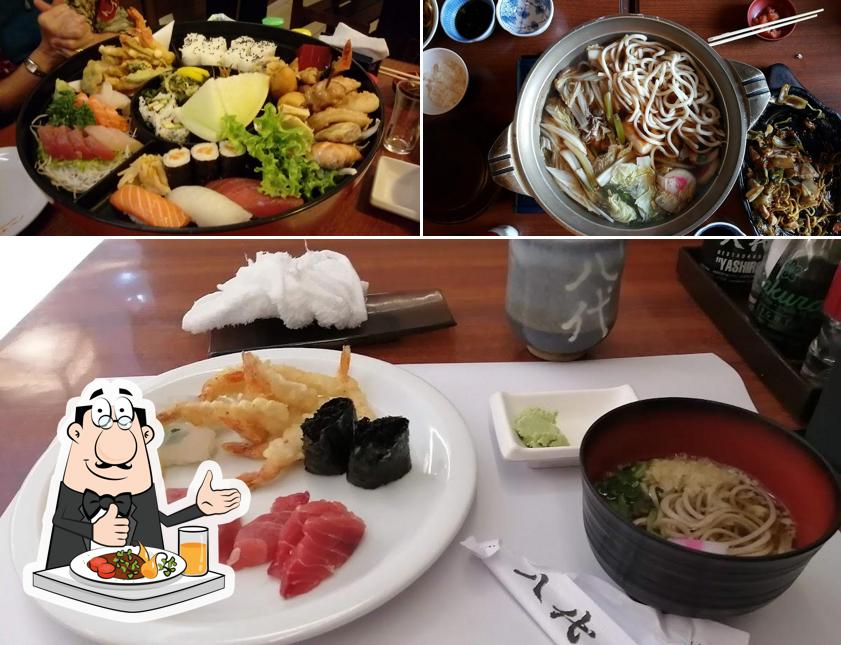 Comida em Restaurante Yashiro