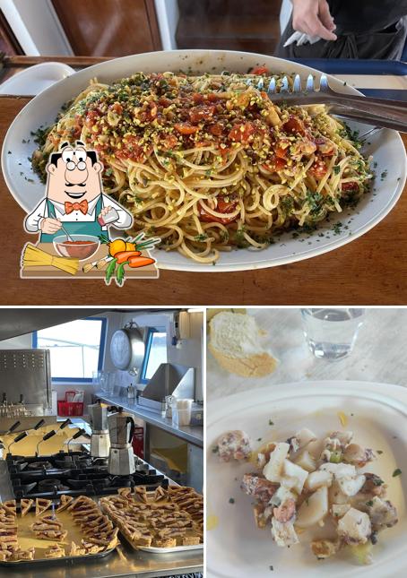 Spaghetti alla bolognese al Ristorante Battello Santa Maria