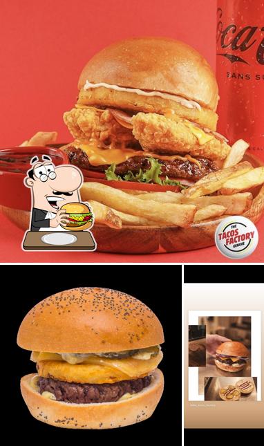 Prova un hamburger a The Tacos Factory