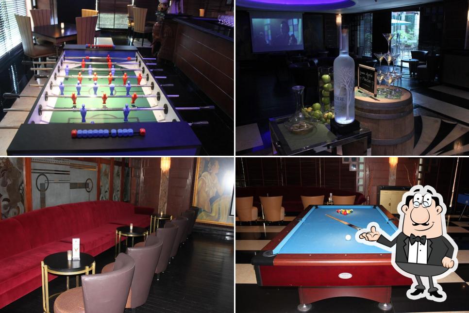 Take a seat at one of the tables at Obsidian Sports Bar