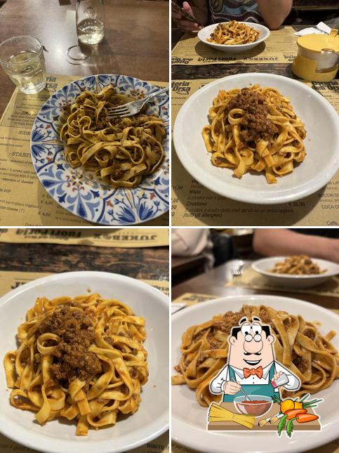 Spaghetti alla bolognese al Osteria dell'Orsa