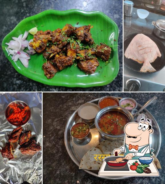 Chicken curry at HOTEL GATEWAY OF KOLHAPUR (Taste of Tradition)