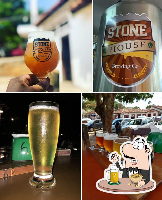 Cervejaria e Hamburgueria Stone House