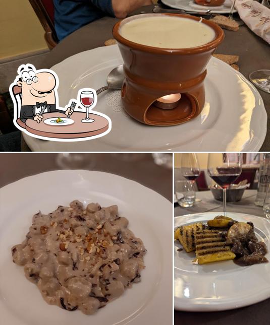 Ristorante Le Bon Plaisir si caratterizza per la cibo e bevanda
