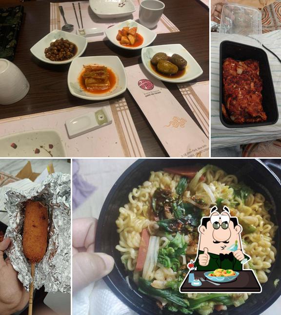 Food at Korean restaurant