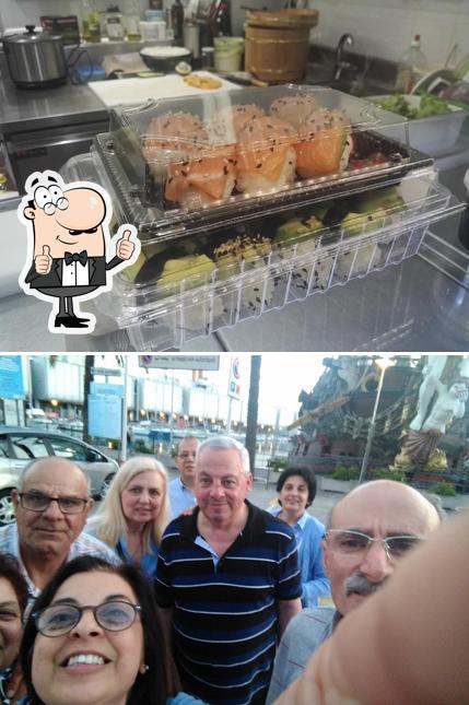 Vedi la foto di Lo's Take Away