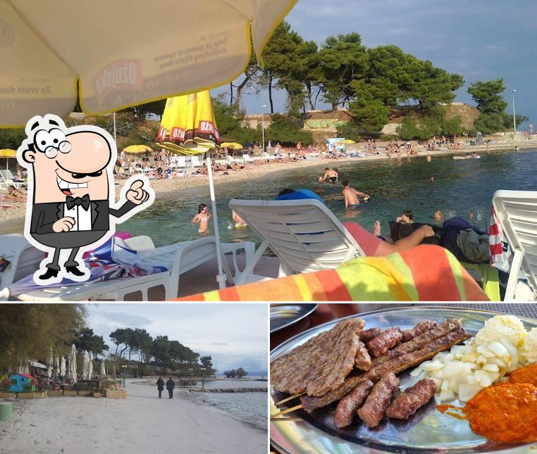 La immagine di esterno e cibo da Ovčice