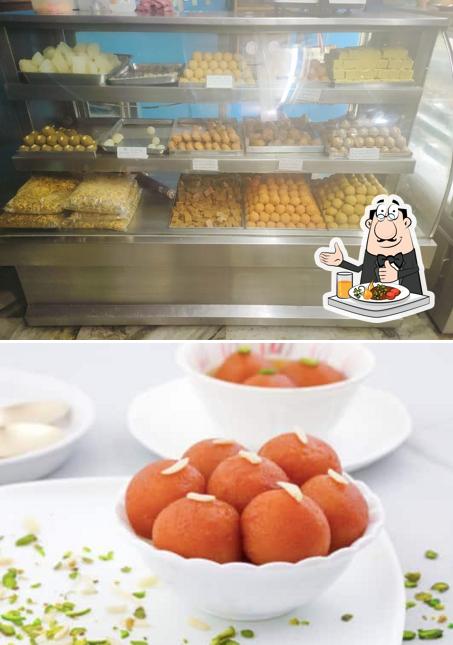 Meals at Bisht Mishthan Bhandar
