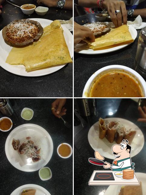 Pancakes at GJ-5 Fancy Dosa