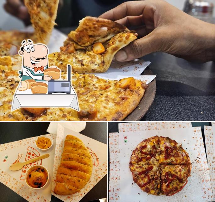 Garlic bread at Made Yum Pizza