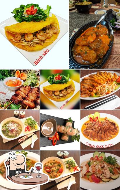 Food at Lavi Restaurant