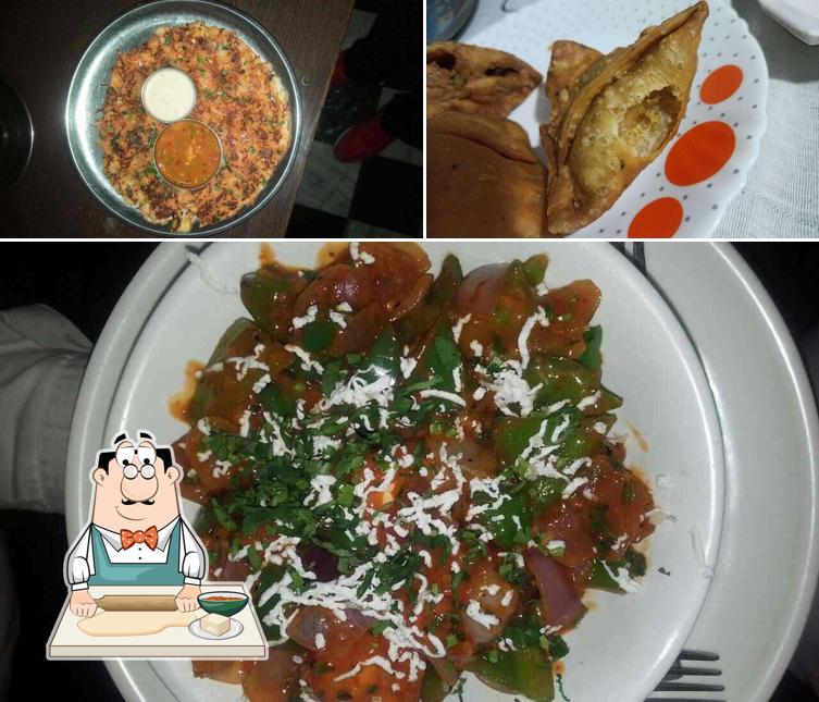 Samosa at Panna Sweets