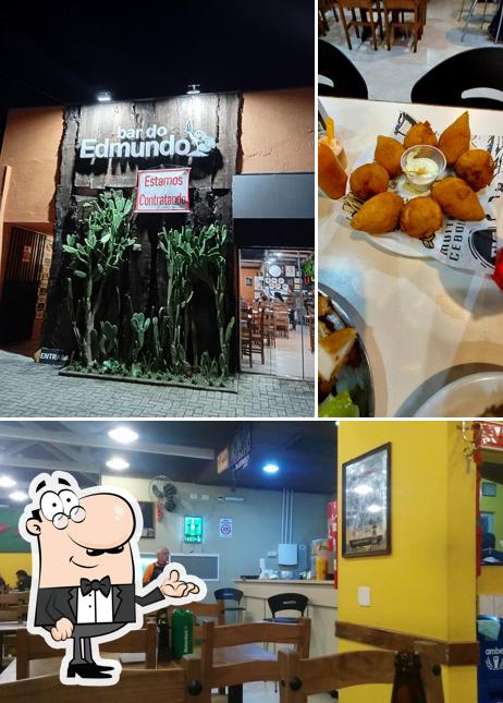 Sente em uma das mesas no Bar do Edmundo
