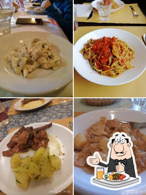 Cibo al Trattoria dei Cacciatori