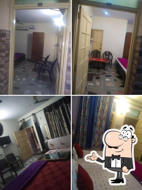 Hotel Rajat & Restaurant