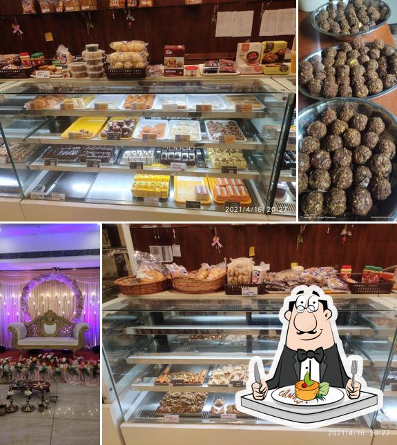 Food at DARLING BAKERY