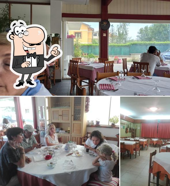 Siediti a un tavolo di Il Bucaniere