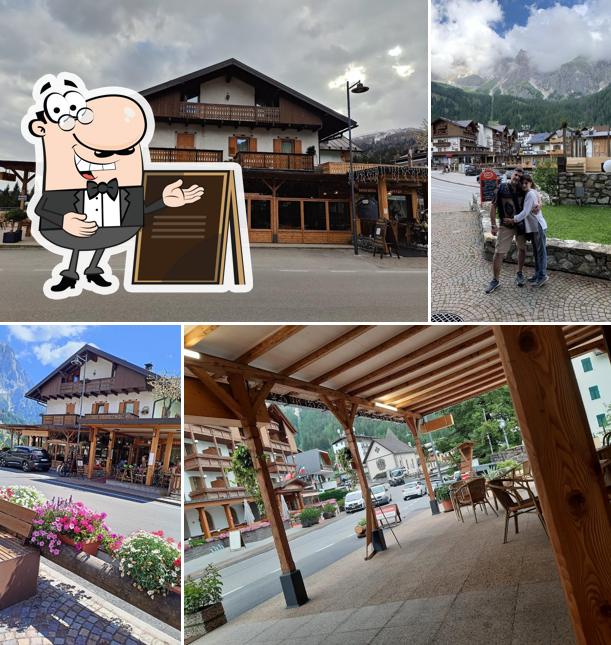 Guarda gli esterni di Caffè Centrale