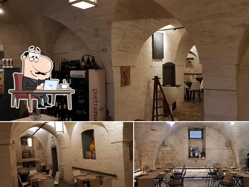 Siediti a un tavolo di Braceria Pietranuda - Locorotondo
