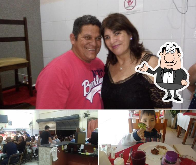 O interior do Zú Restaurante Self Service