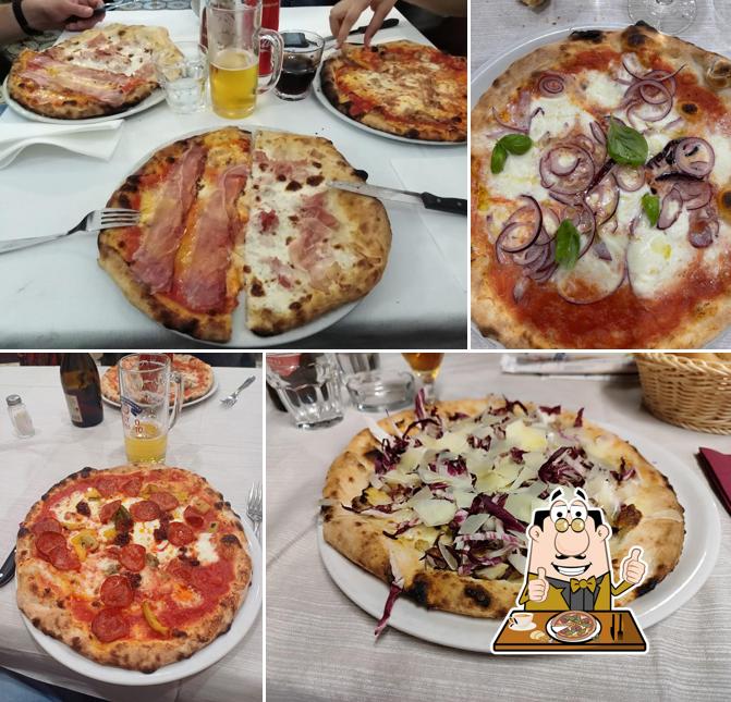 Ordina tra le svariate varianti di pizza