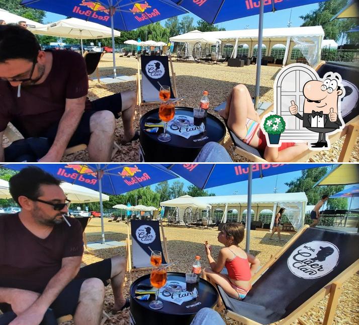 Guarda gli esterni di Strandland