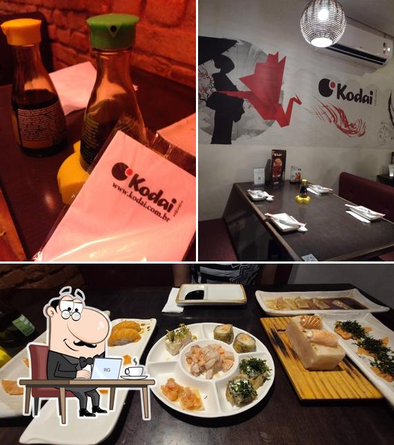 Esta é a foto mostrando interior e bebida no KODAI SUSHI SANTANA - Rodízio e Restaurante Japonês