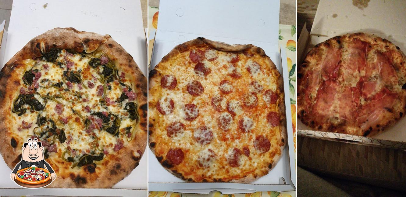 A La Casa Della Pizza, puoi prenderti una bella pizza
