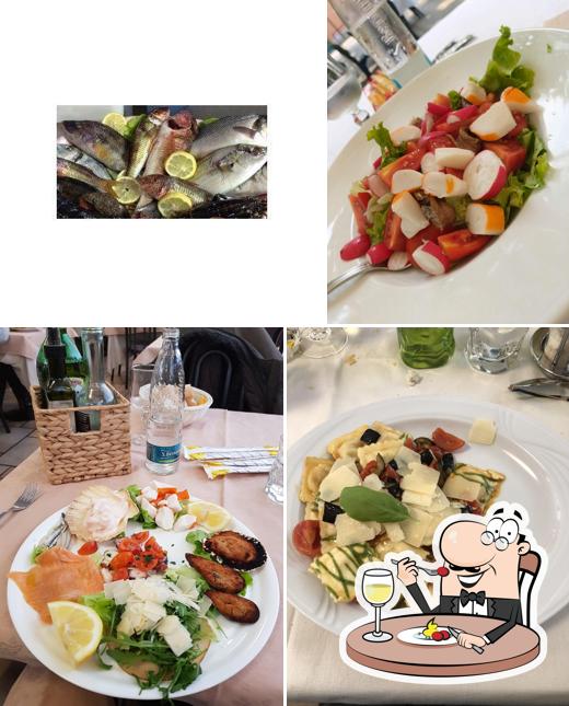 Cibo al Ristorante Pizzeria La Costiera