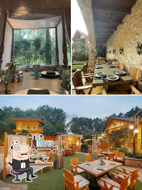 Check out how Baklavi bar and kitchen looks inside