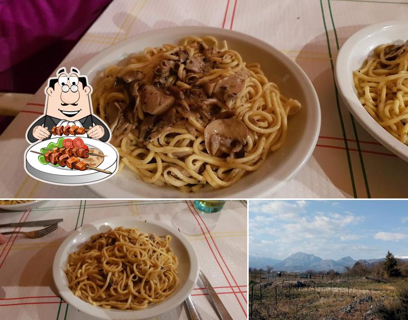 Questa è la immagine che mostra la cibo e esterno di Bar Ristorante Conca D'Oro Di Pecce Nazzareno E Raffaella