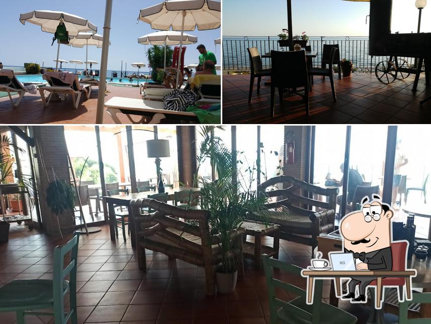 Gli interni di La Capannina di Lavinio bistrò