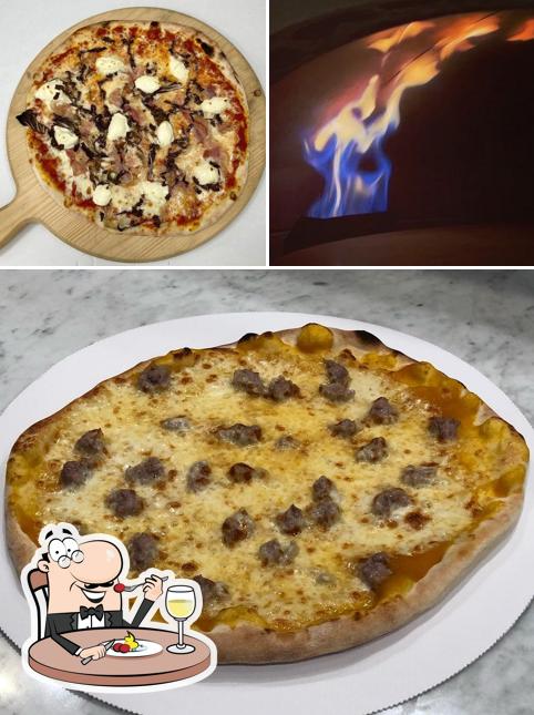 Pizzeria 051 Crevalcore si caratterizza per la cibo e interni