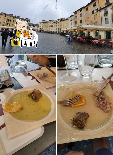Parmi les différentes choses de la nourriture et la extérieur, une personne peut trouver sur Braceria Cicci