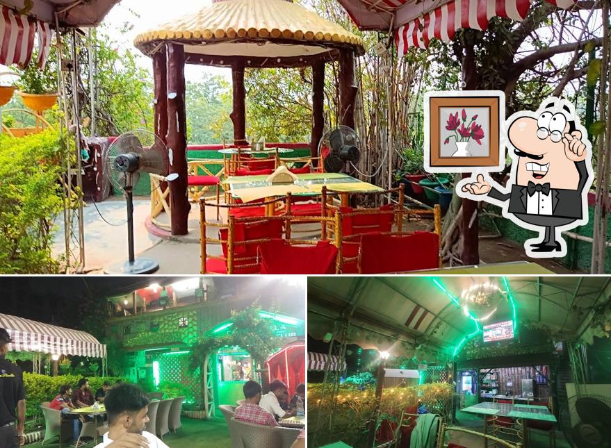 Take a seat at one of the tables at Casa Picolla