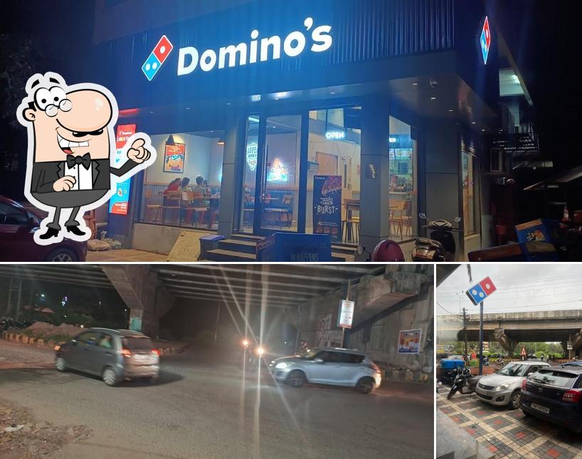The exterior of Domino's Pizza Karaswada, Mapusa
