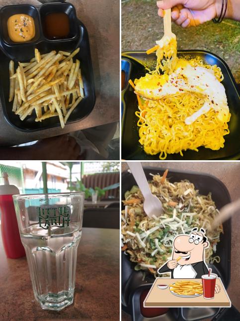 French fries at Little Earth Cafe