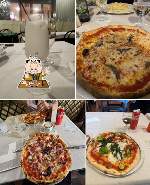 Prova una pizza a Pizzeria Rio Di Frasca Natale