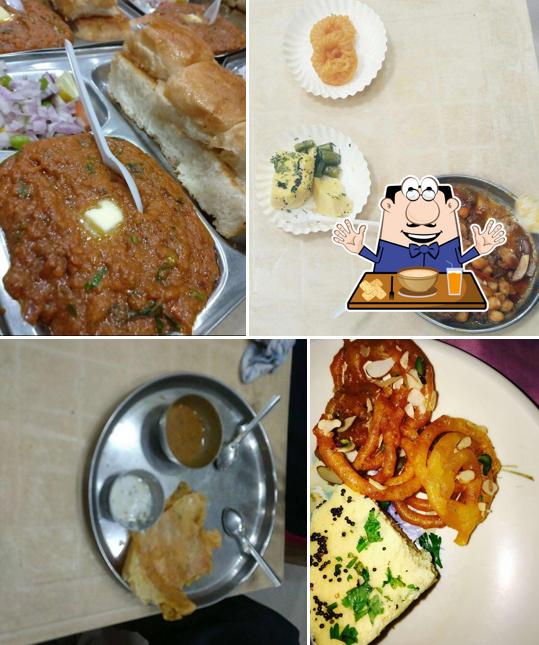 Meals at Shree Amar Mishthan Bhandar