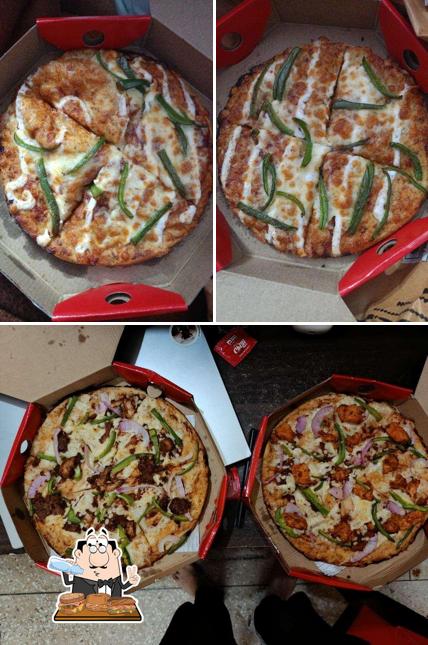 Lobster roll sandwich at Oven Story Pizza