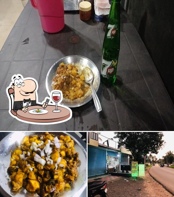 Among different things one can find food and exterior at Ammus Thattukada