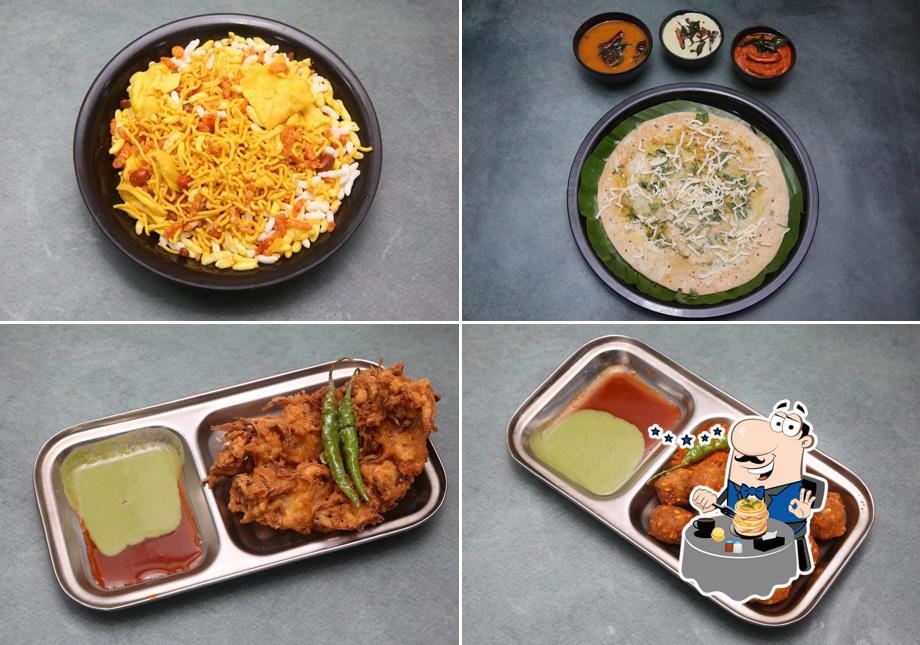 Food at Mumbaicha Chaiwala