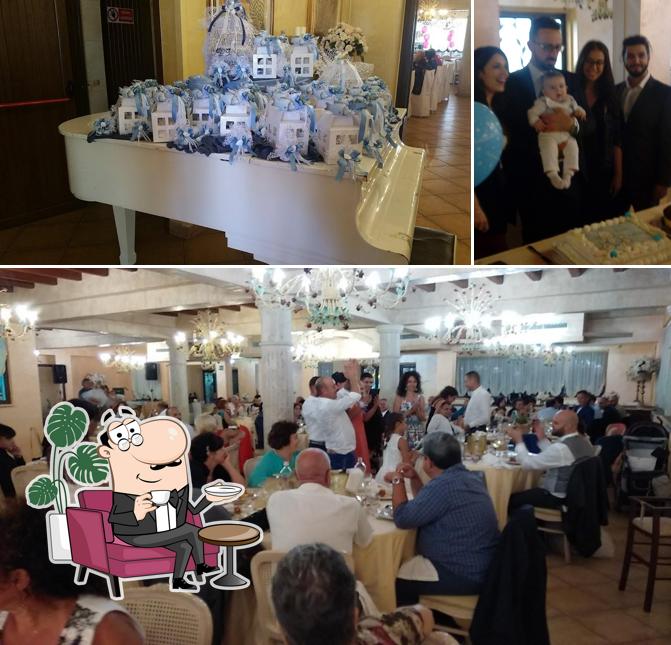 Siediti a un tavolo di Ristorante L'Oasi