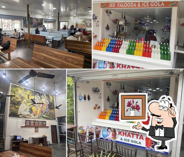 Check out how Jay Bajrang Dhaba looks inside