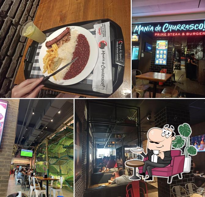 Sente em uma das mesas no Mania de Churrasco | Prime Steak & Burger