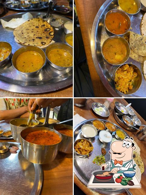 Chicken curry at Panchawati Dinning Hall