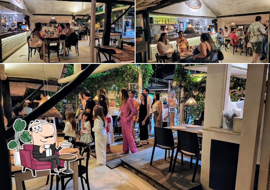 Veja imagens do interior do Cantinetta Trancoso ristorante Italiano pizzeria sanduícharia