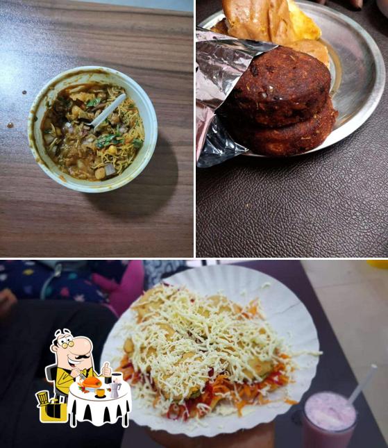 Meals at Famous Thattuvadai Kadai