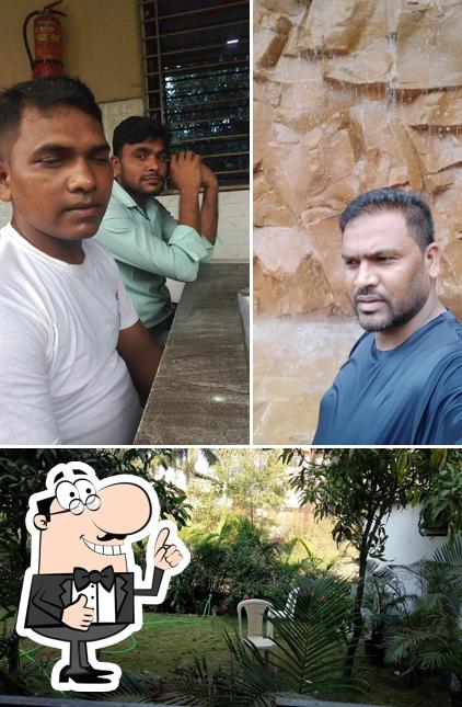 Look at this pic of New Abhishek Restaurant